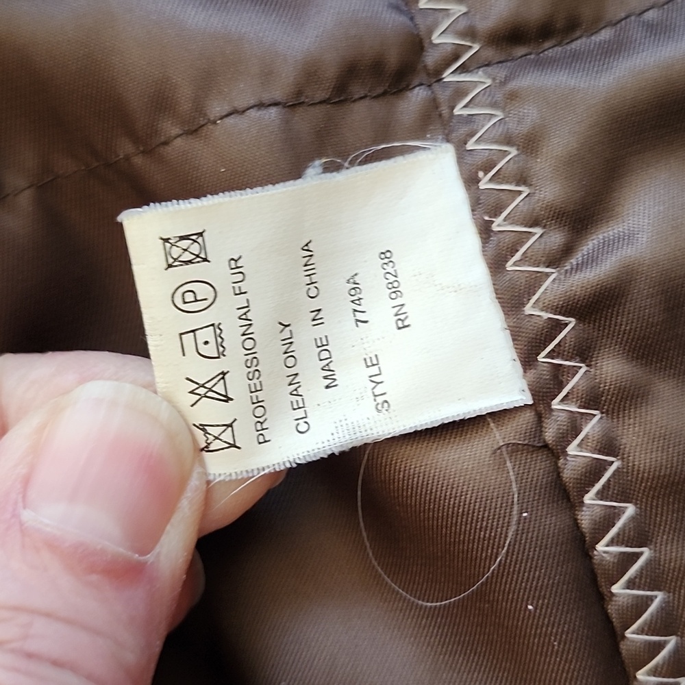 Vintage Bugatteli Brown Rex Rabbit Trimmed Fashion Coat, Medium, $75 - Picture 13 of 17